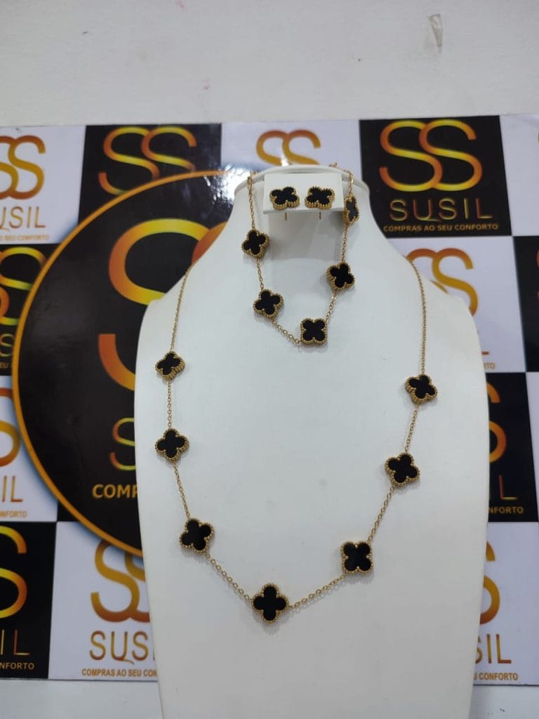 Conjunto Bugatti preto 25.000 kz