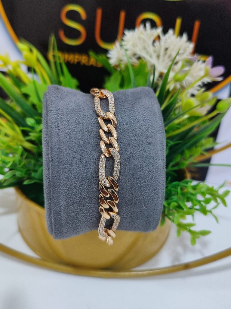 Pulseira cruzada 14.000 kz